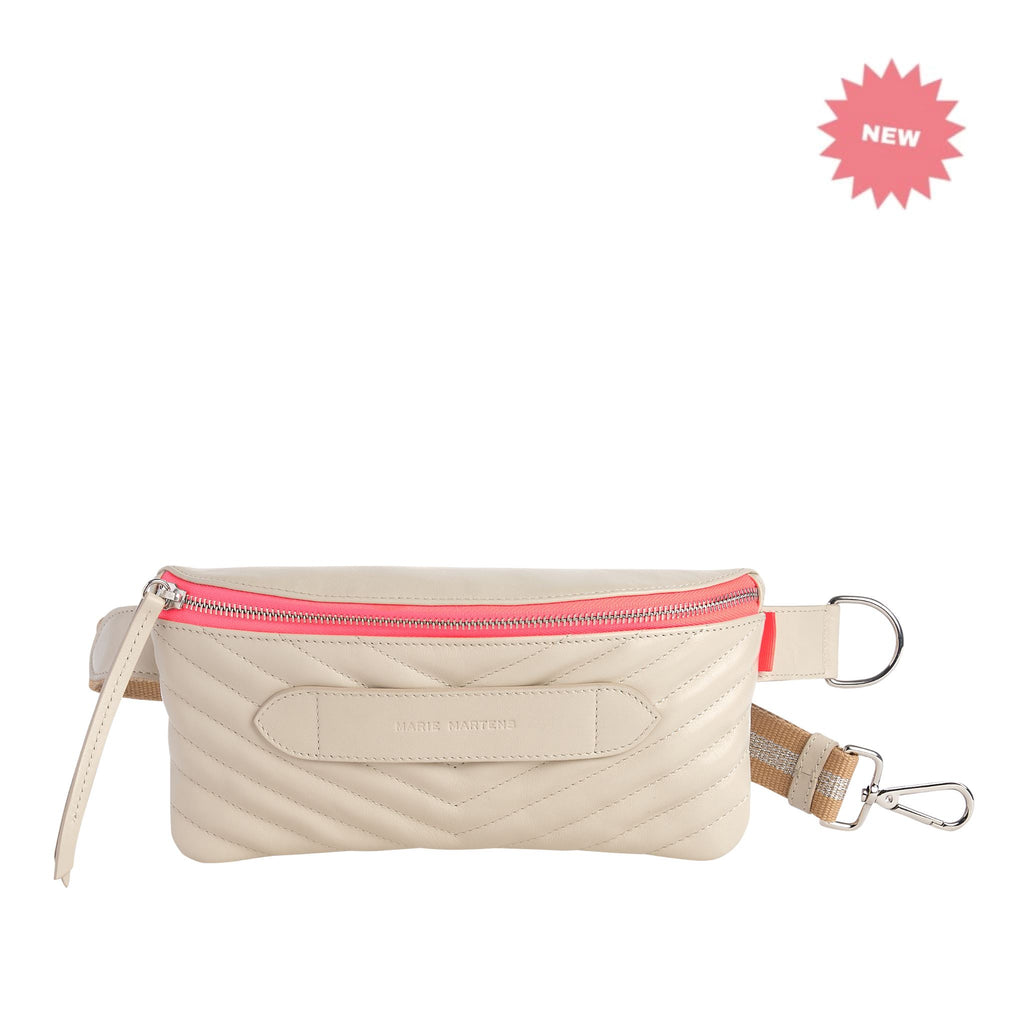 Coachella - Beltbag Marie Martens Cream Quilted in natural grain leather - Pink zip 