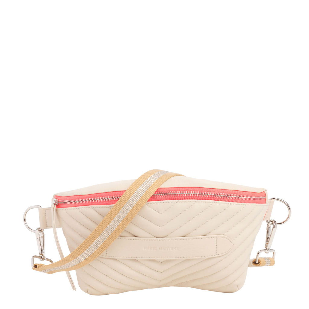 Neufmille - XL Beltbag Marie Martens Cream Quilted in natural grain leather - Pink zip neon 